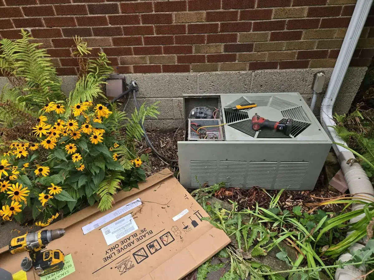CITI HVAC removing old outdoor condensing unit — Windsor ON